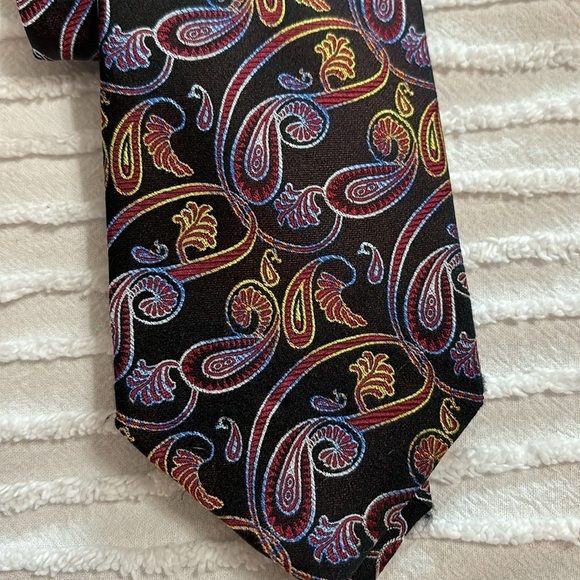 JR Jon Randall hand made Italian Design Silk Woven Tie Black Paisley NWT‎ - Picture 2 of 4